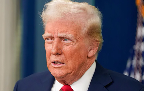 "Не варто сприймати слова Трампа занадто серйозно: вранці він каже одне, ввечері - інше", - дипломат