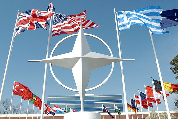 П’ять причин, чому Україну не запросили на саміт НАТО