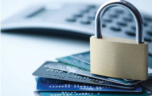 Платіжна безпека: як захистити свою банківську картку від шахраїв