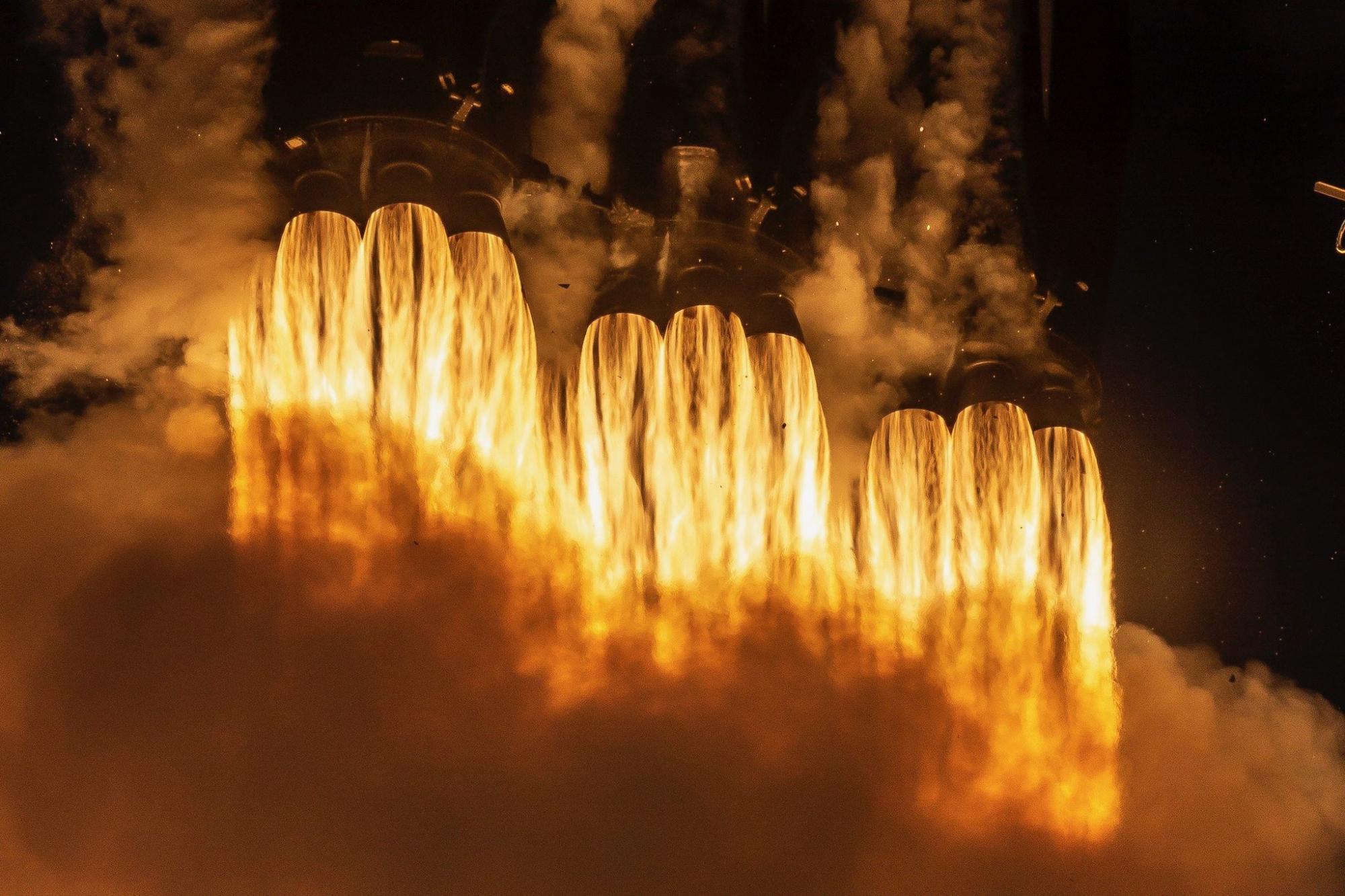 SpaceX отложила запуск 16-й миссии Starlink с очередной партией интернет-спутников