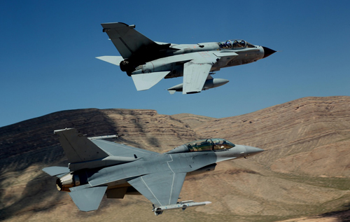 Tornado чи F-16: Жданов розповів, який з цих літаків більше підходить Україні