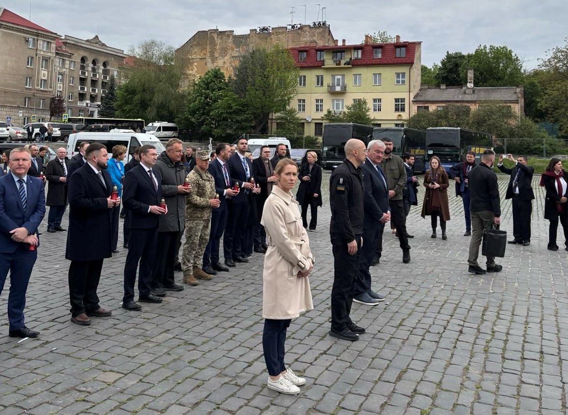 Глави МЗС держав Європи вшанували у Львові полеглих українських воїнів