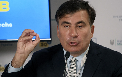 Саакашвили угрожает голодовкой, если к нему не пустят зарубежных врачей