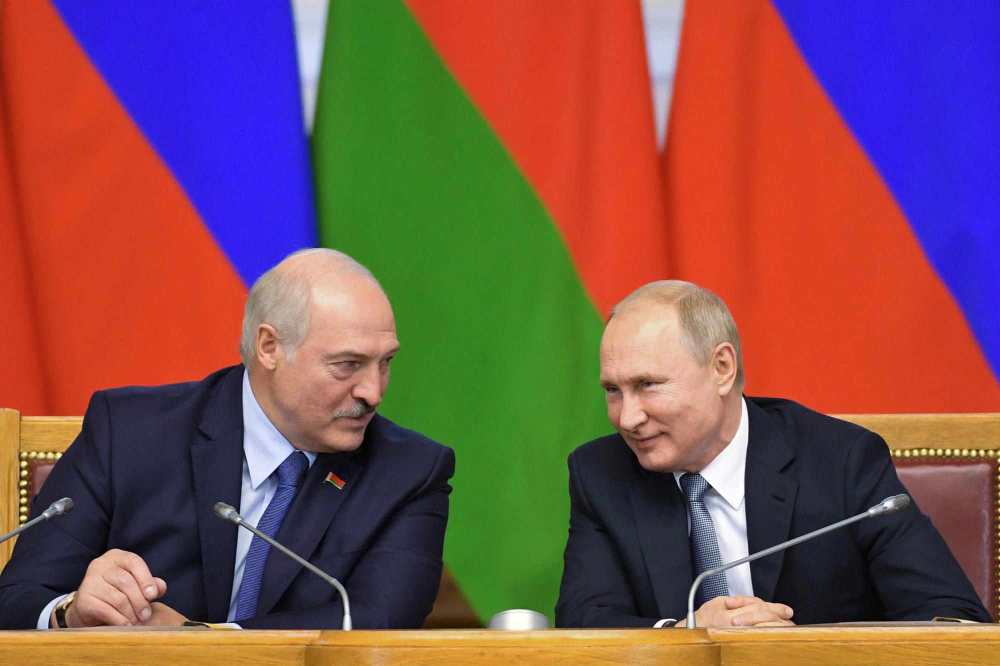 Как и зачем Лукашенко троллит Путина