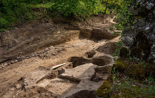 Жахлива знахідка: в Угорщині знайшли руїни церкви зі слідами кривавої сутички 700-річної давності. ФОТО