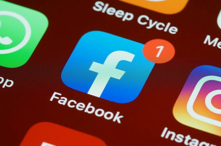 Forbes: Почему вам нужно удалить приложение Facebook