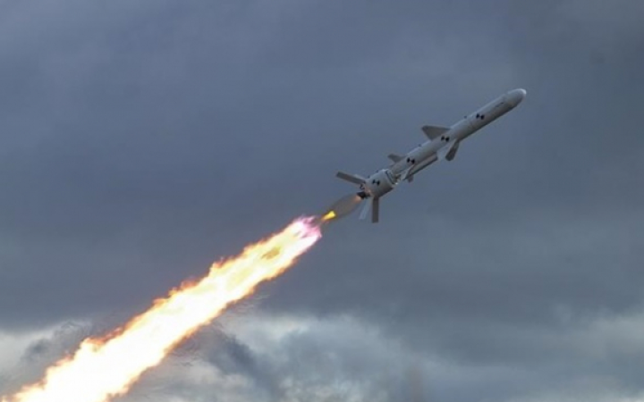 Український військовий збив російську ракету з "Ігли" ВІДЕО