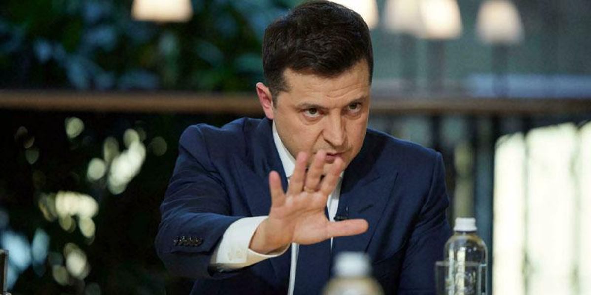 Опитування КМІС: 58,2% українців не підтримують другий термін Зеленського
