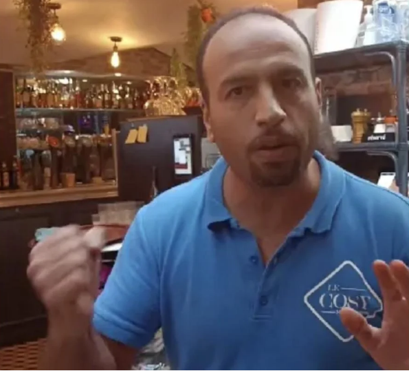 Менеджер вигнав двох українок з ресторану в Парижі зі словами "Viva, Путін"