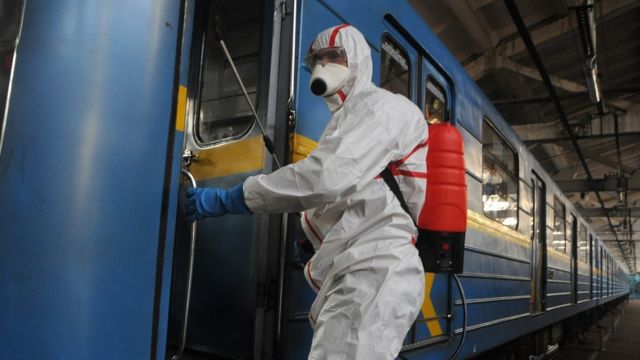 Київ не зупинятиме метро та громадський наземний транспорт – офіційне рішення