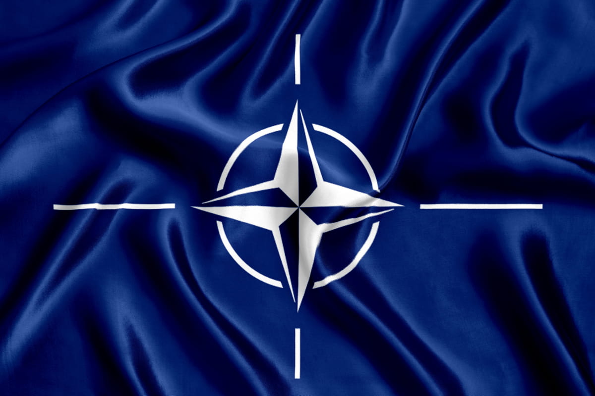 В НАТО признали космос "пространством коллективной обороны": что это значит?