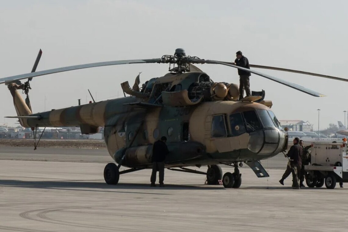 США могут передать Украине военные вертолеты из вооружения Афганистана – СМИ