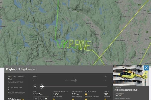 У небі над Норвегією пілот гелікоптера зробив напис "Ukraine"