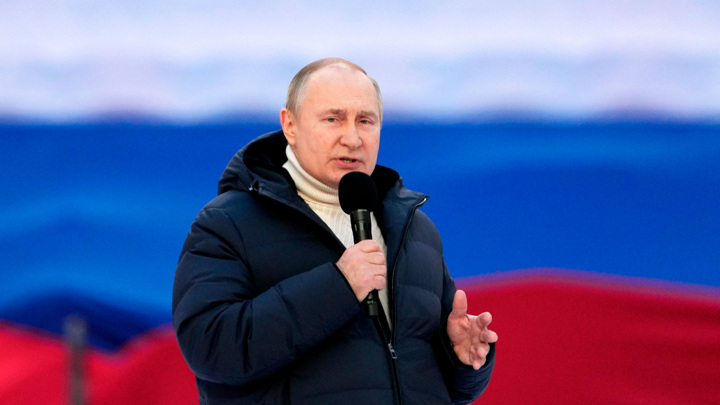 Путін у "Лужниках" звернувся до народу у куртці за 1,5 мільйона рублів 