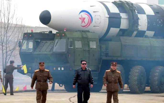 Північна Корея успішно випробувала "ракету-монстра" – ЗМІ