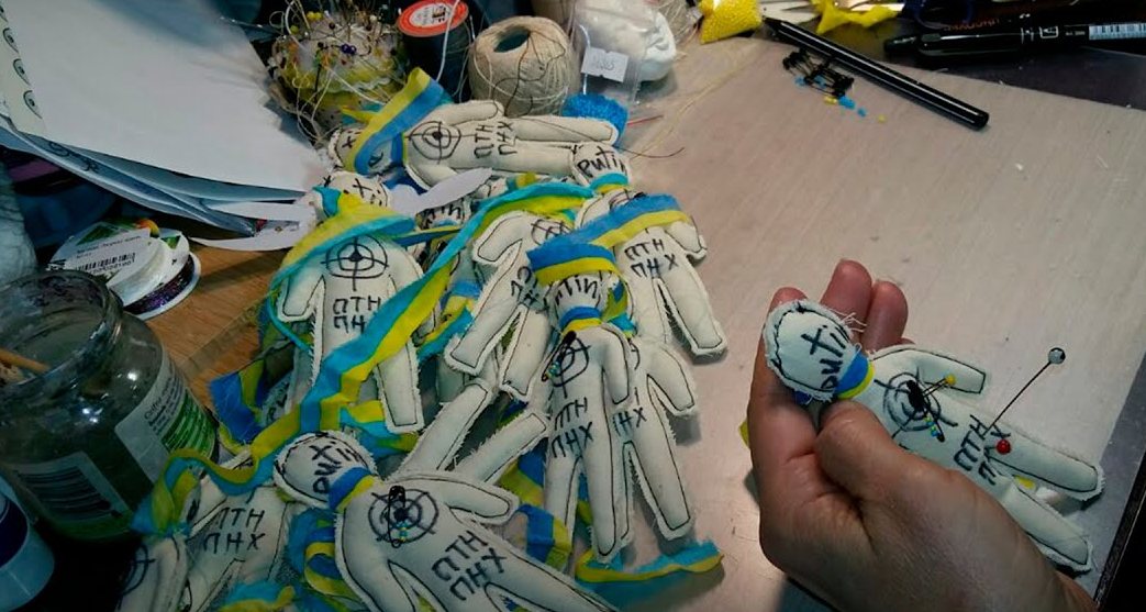 У мережі продають ляльки вуду "Путін"