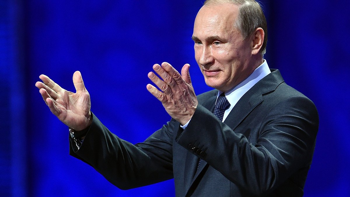 Екстрасенс передбачав якнайшвидшу смерть Путіна: отримає ніж у спину