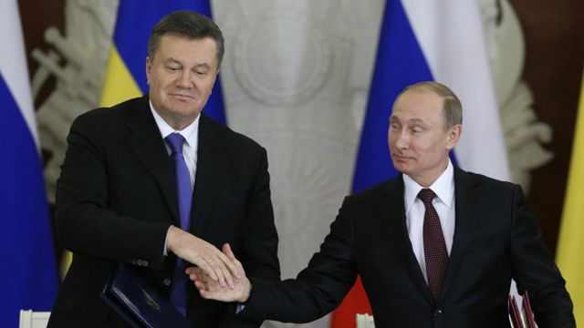 Юрий Романенко: Как Янукович и его придурки помогли Путину начать идиотскую войну с Украиной