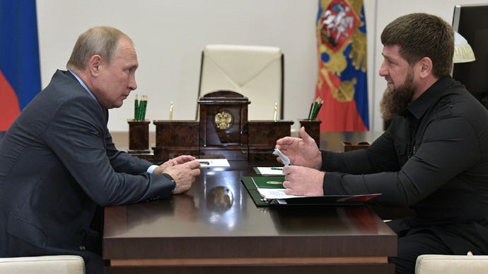 Військовий експерт пояснив, чому Росія віддає Маріуполь "кадирівцям"
