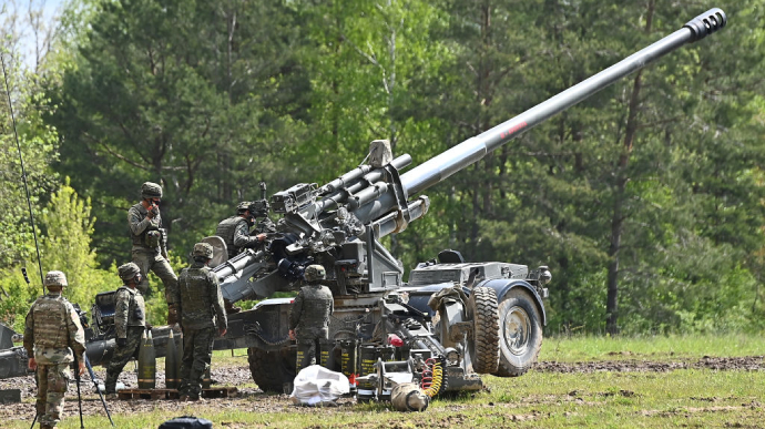 Чи можуть американські гаубиці M777 змінити хід війни в Україні – NYT