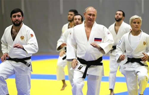 Російським спортсменам дозволили брати участь у міжнародному турнірі з дзюдо. Україна бойкотуватиме всі змагання, якщо IJF не скасує свого рішення