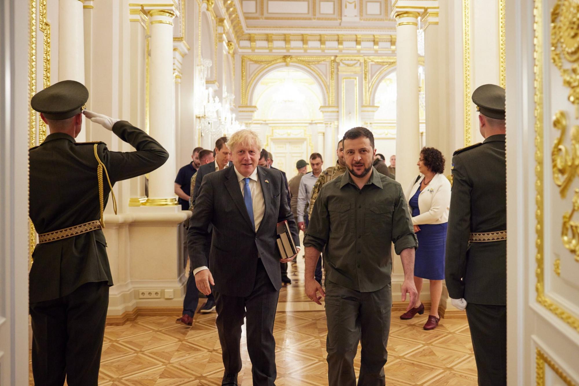 Джонсон прибув до України з неоголошеним візитом. ФОТО