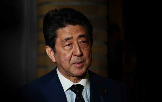 Експрем'єр-міністр Японії Сіндзо Абе помер у лікарні після замаху