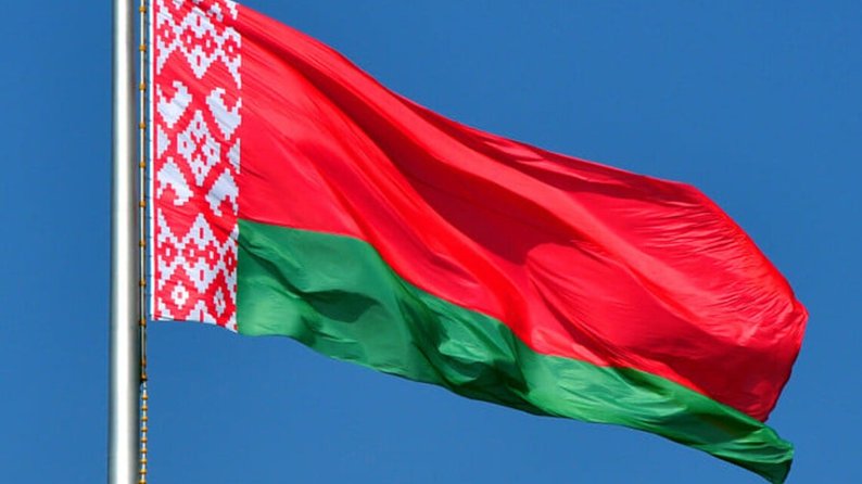 У Білорусі хочуть обмежити виїзд частини громадян за кордон для "забезпечення нацбезпеки"