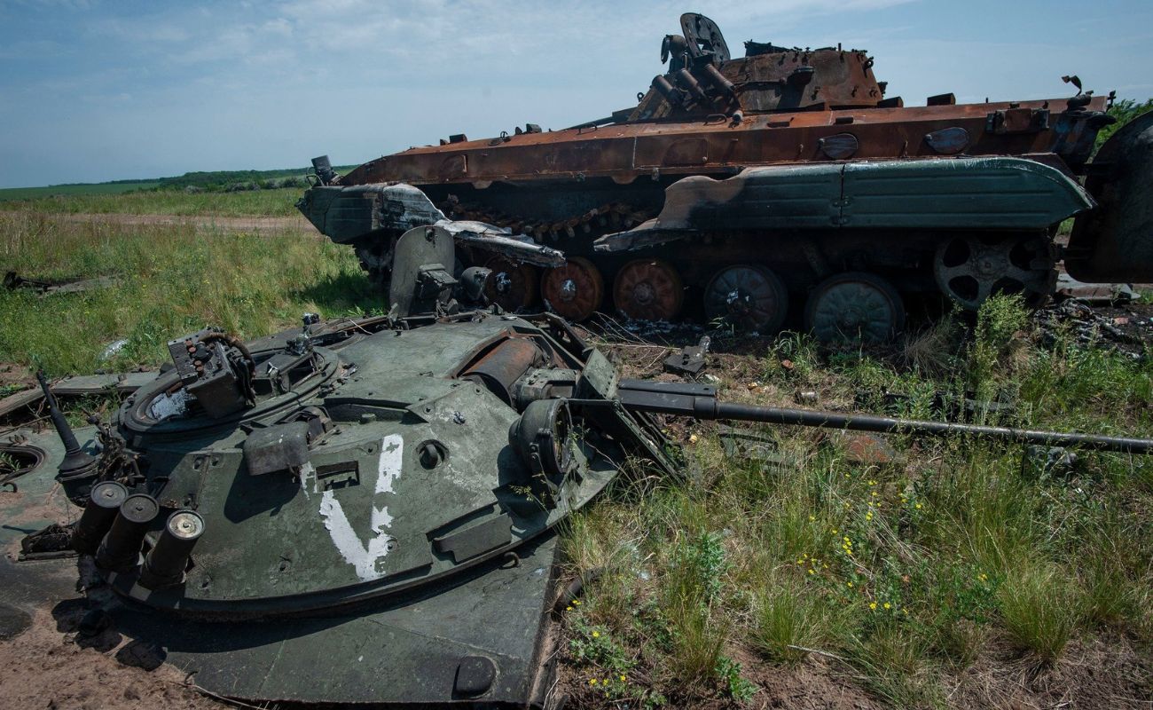 Великі втрати солдатів для Росії, це просто "гарматне м'ясо" для Путіна – The Economist
