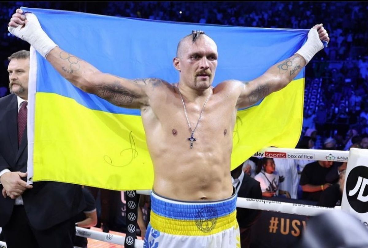 "Крикни Сімферополь": Усик після перемоги над Джошуа заявив з рингу, що Крим – це Україна. ВІДЕО