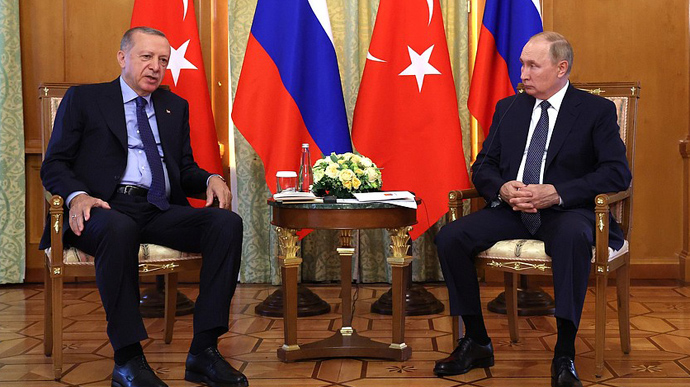 Путін просив Ердогана не брати участь у Кримській платформі в обмін на торгівлю та потік російських туристів, – Джемілєв