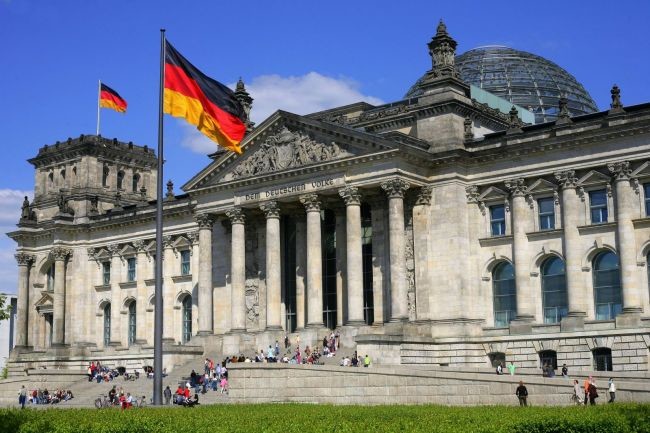 У Німеччині двох високопоставлених чиновників підозрюють у роботі на РФ, – Die Zeit