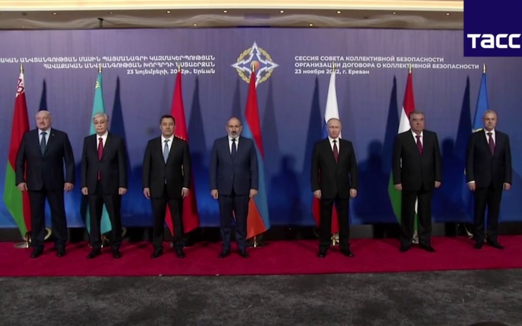 Путін видзначився низкою конфузів на саміті ОДКБ