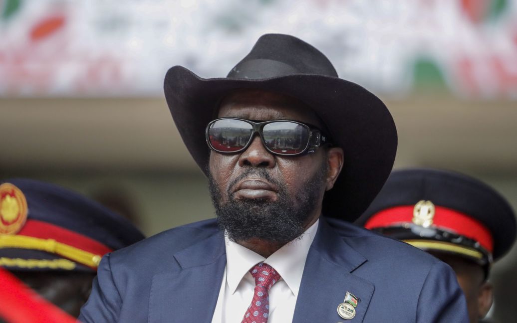 Президент Південного Судану обмочився в прямому ефірі. ВІДЕО
