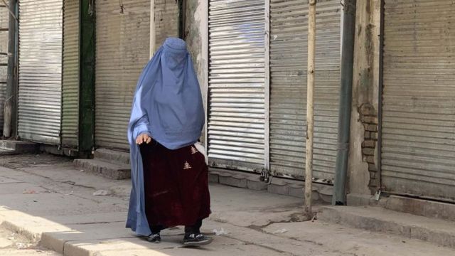 В Афганістані запроваджують тотальне дотримання законів шаріату: злочинців будуть закидати камінням і публічно страчувати