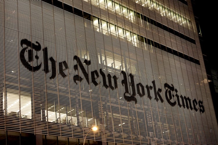 Чоловік з сокирою намагався прорватися до будівлі газети The New York Times