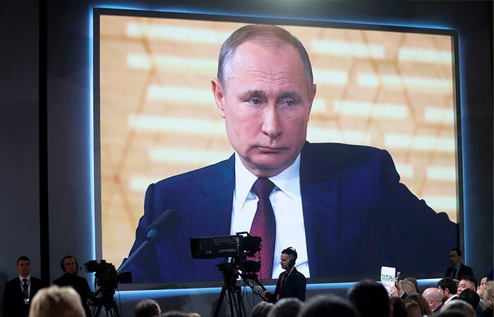 Фейгін пояснив скасування щорічної пресконференції Путіна