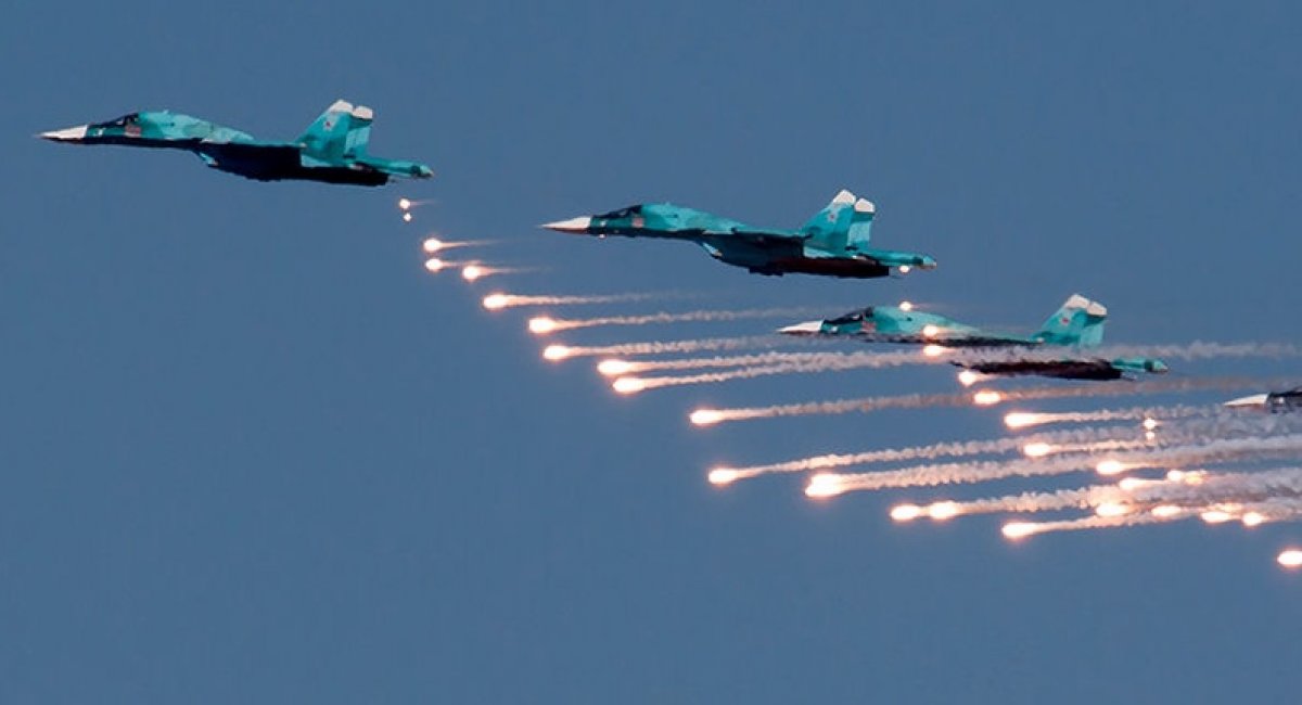 Росія готує бойову авіацію для "повітряної кампанії" проти України через виснаження сухопутних військ – FT