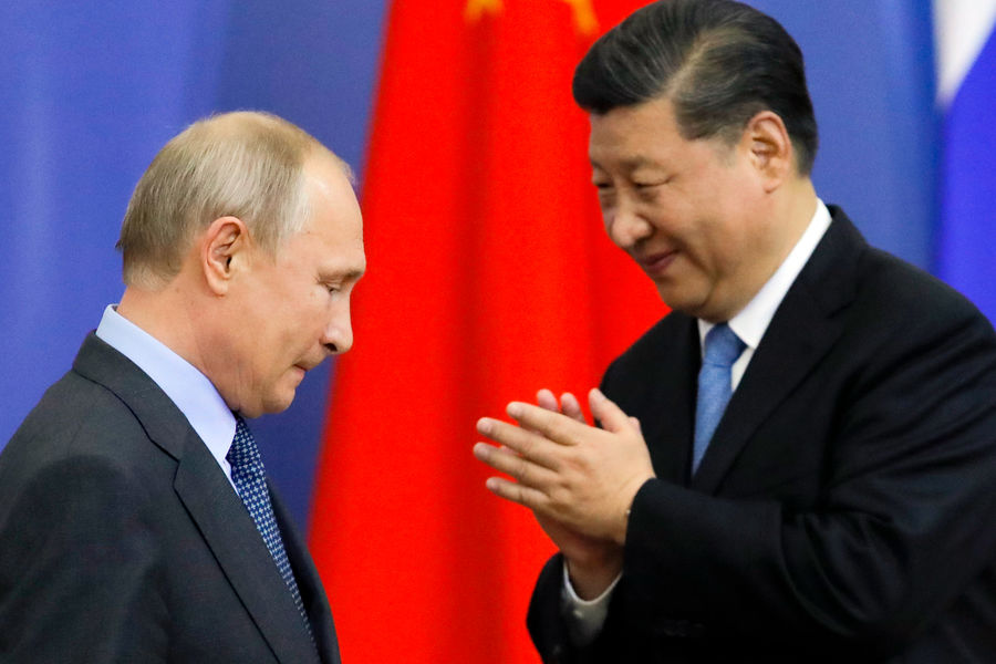 Сі Цзіньпін зібрався з візитом до Росії, щоб дати поштовх мирним переговорам – The Wall Street Journal
