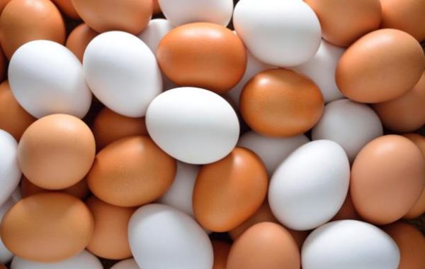 Чи варто мити яйця перед приготуванням: експерти поставили крапку в одвічному питанні