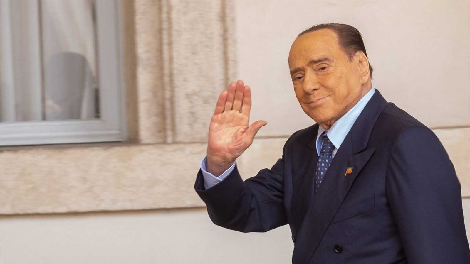 Помер Сильвіо Берлусконі