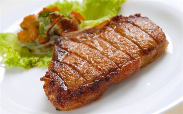 Смажене м'ясо руйнує нашу ДНК, – дослідження вчених