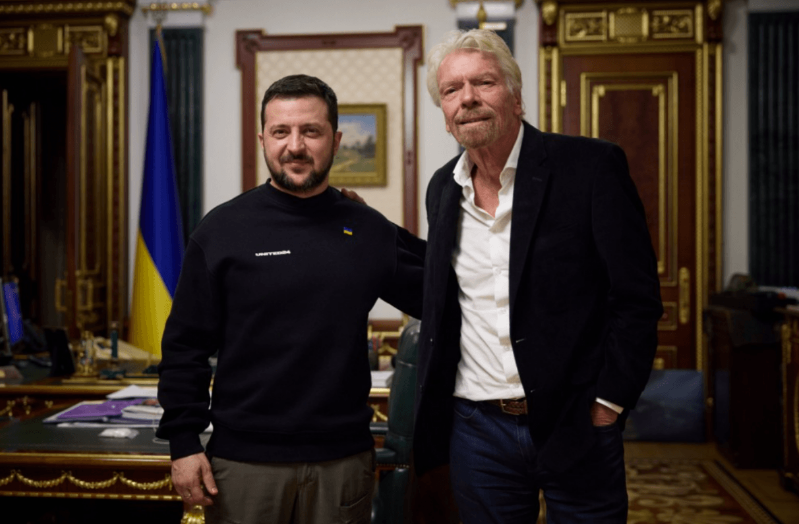 До України приїздив відомий британський мільярдер Річард Бренсон 
