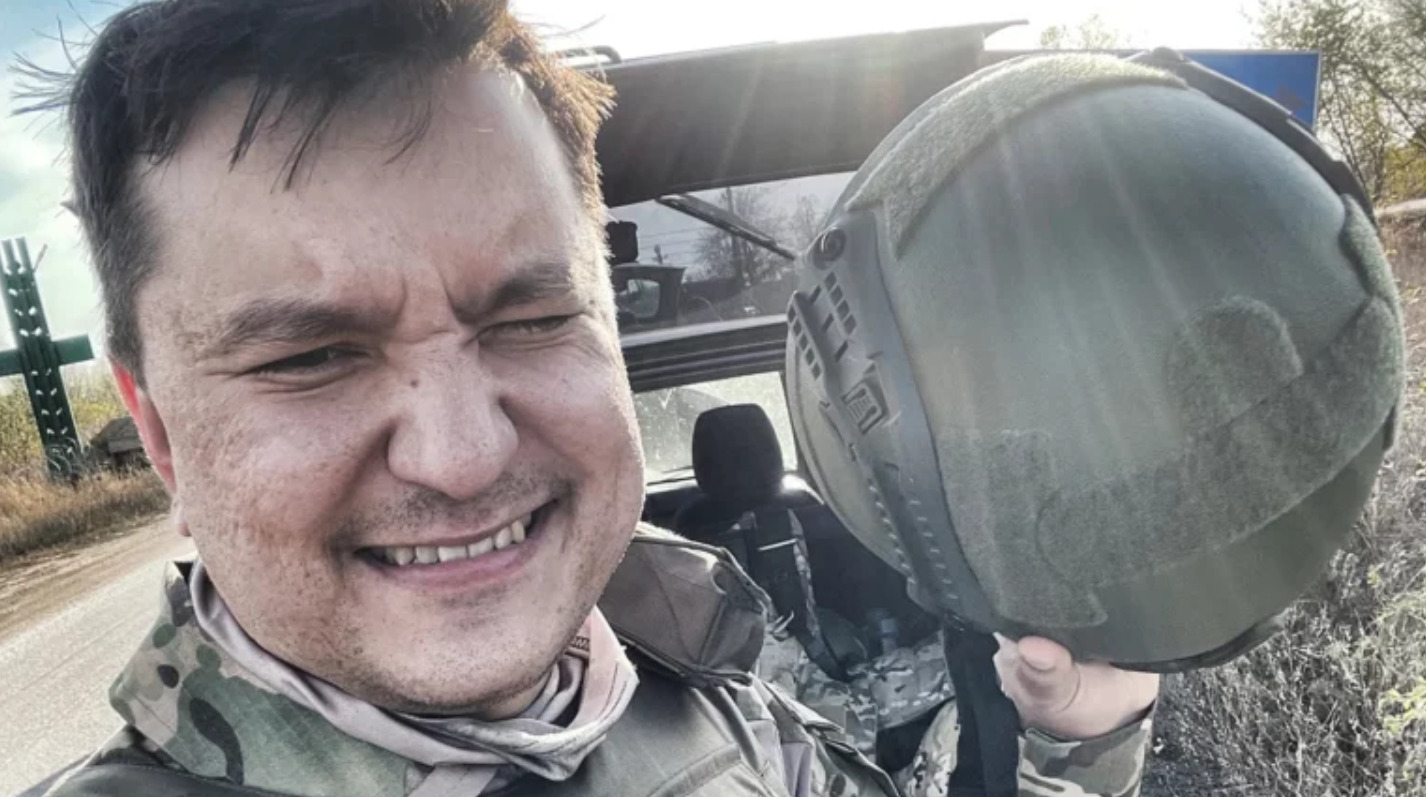 Помер російський пропагандист, який потрапив під атаку дрона на Запоріжжі: раніше він випадково скоригував вогонь ЗСУ