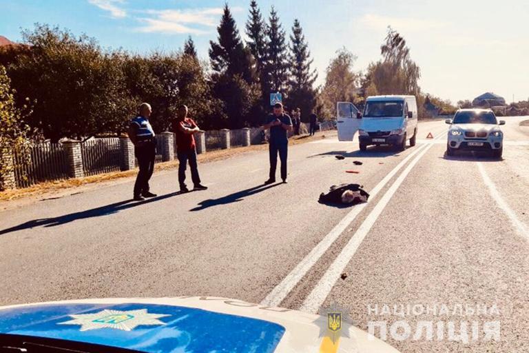 Брат мера Івано-Франківська за кермом мікроавтобуса на смерть збив чоловіка на "зебрі"