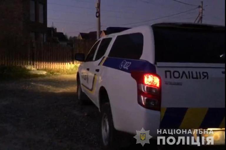 На приватному подвір'ї  у Калуші вибухнуло дві гранати РГД-5. ФОТО