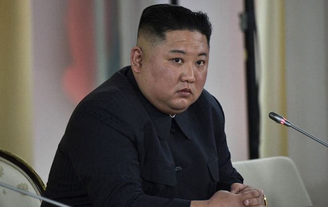 Кім Чен Ин назвав Південну Корею головним ворогом, пригрозив "перетворити її на попіл"
