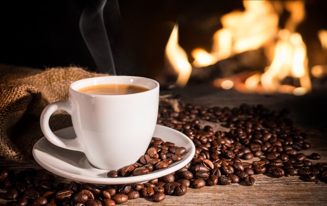 Скільки чашок кави можна випити на день без шкоди для здоров’я: рекомендації вчених