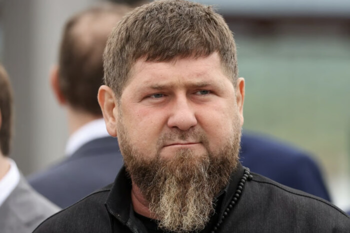 Кадиров відмовився масово відправляти чеченців на війну проти України за "русский мир" Кремля, – The Economist Кадиров відмовився масово відправляти чеченців на війну проти України за "русский мир" Кремля, – The Economist