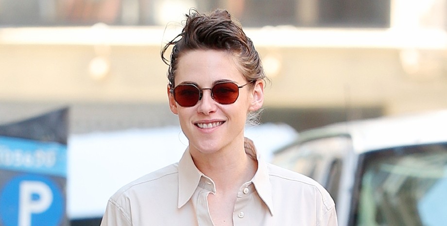 Крістен Стюарт не виключає переїзду з США через політику Трампа Крістен Стюарт не виключає переїзду з США через політику Трампа